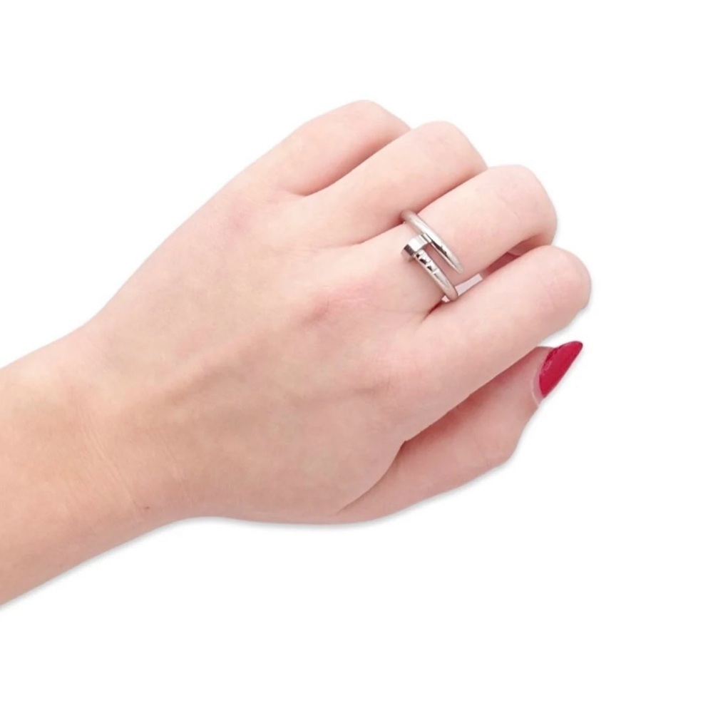 NEW Stainless Steel Screw Nail Ring in Silver - Picture 3 of 5